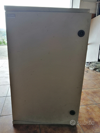 Sportello contenitore