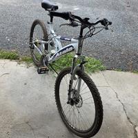 Mountain Bile Atala Mytho