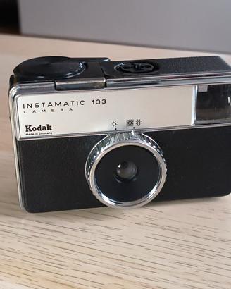 Macchina fotografica analogica Kodak instamatic 13