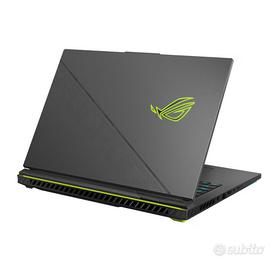 Portatile gaming ROG Strix G18 (Gunshin 8 Plus)