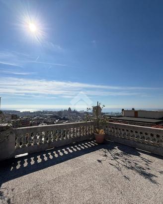 ATTICO A GENOVA