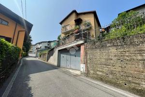 VILLA SINGOLA A PIANICO