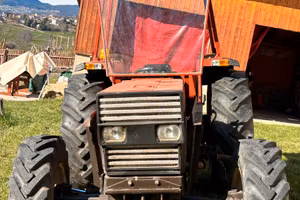 Trattore Fiat 70/66doppia trazione con pala Pisoni