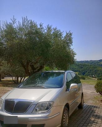 lancia Phedra 2.0 JTD 136 CV 