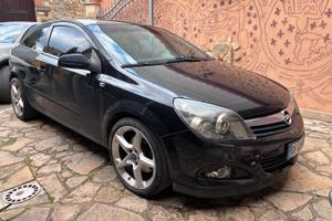 Opel Astra 1.9 gtc 150cv diesel