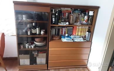 vetrinetta e cassettiera