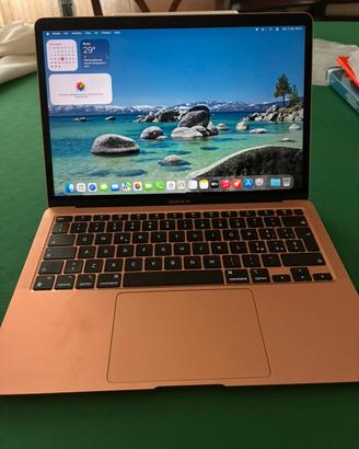 MacBook Air M1 13” 256 GB rosa – usato pochissimo