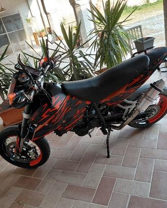 Ktm sm 690 supermoto motard