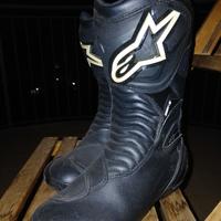 abbigliamento moto alpinestar