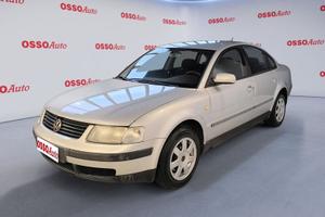 Volkswagen Passat 1.8 BENZINA 150 HP COME STA...