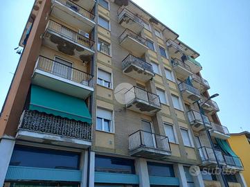 3 LOCALI A STRADELLA