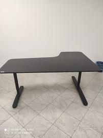 SCRIVANIA IKEA BEKANT