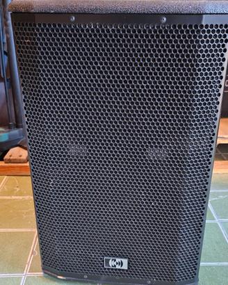 Una Cassa Montarbo amplificata fire 10A
