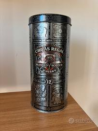 Scatola di latta Chivas Regal Whisky