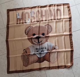 Foulard Moschino 