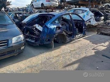 Audi q5 sportback ricambi