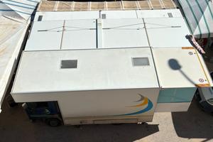 Iveco 80/18 auto negozio Exstensive