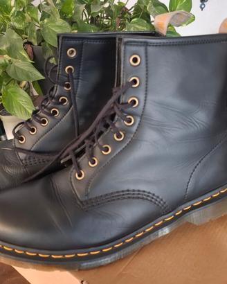 Dr. Martens 1460 VEGAN N° 47 (UK 12)