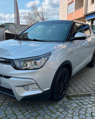 Ssangyong Tivoli 1.6d SOLO COMMERCIANTI