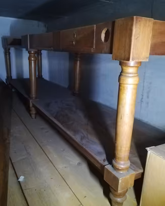 Bancone in legno Noce antico