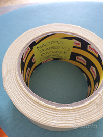 Nastro biadesivo rimovibile