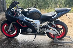 Yamaha YZF R6 - 2002