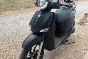 Piaggio Liberty 50 S 2022 pari al nuovo