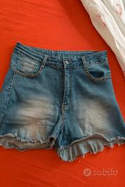 pantal9ncino corto taglia XL 