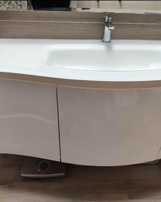 Mobile Bagno Sospeso Laccato, Specchio e Luce Led