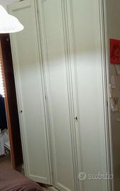Armadio a 4 ante