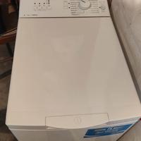 lavatrice Indesit carica dall'alto