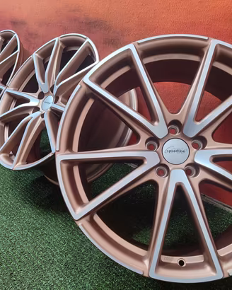 Cerchi Audi A4 A5 A6 A7 A8 Q3 Q4 Q5 Q7 8.5Jx20 ET3