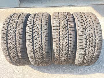 Pneumatici Pirelli