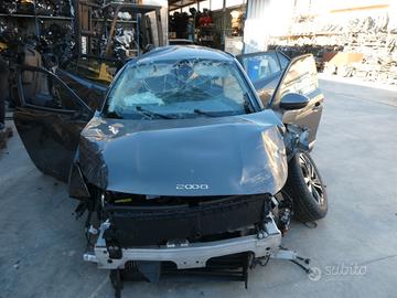Ricambi usati per PEUGEOT 2008 1.2 PURETECH