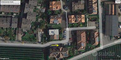 Spazioso posto auto coperto