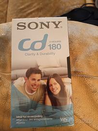 3 cassette ancora sigillate