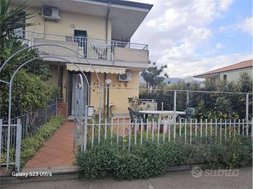 Appartamento di 60 m² con 2 locali e box auto a Ma