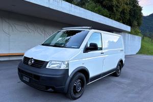 VW TRANSPORTER T5 4Motion
