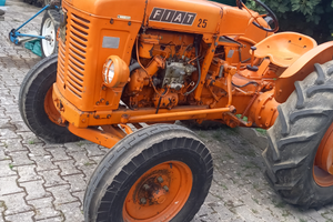 Trattore Fiat 25r