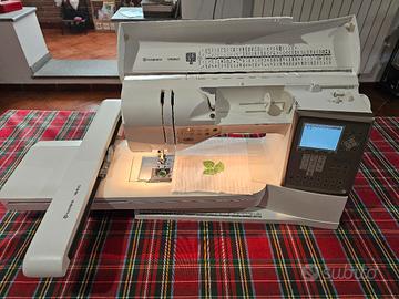 Macchina ricamatrice Husqvarna Designer Topaz 30