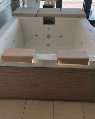 minipiscina idromassaggio