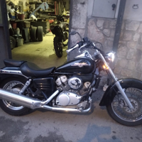 Honda Shadow 125