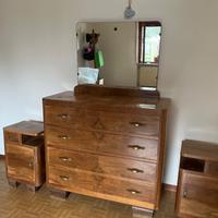 Cassettiera in legno per camera da letto