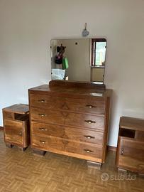 Cassettiera in legno per camera da letto