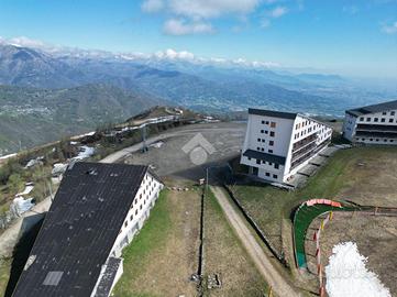3 LOCALI A BAGNOLO PIEMONTE