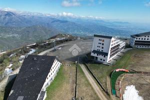 3 LOCALI A BAGNOLO PIEMONTE