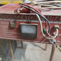 carica batteria /raddrizzatore per muletto