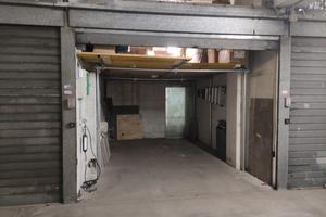 Box auto in Via del Forte Tiburtino 162 -