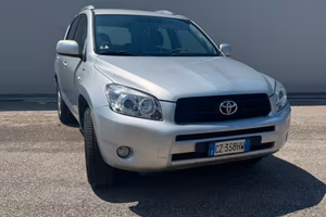 Toyota Rav4 gancio traino