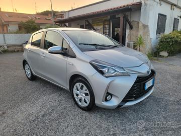 Toyota Yaris 1.5 Hybrid Active solo 62 mila km !